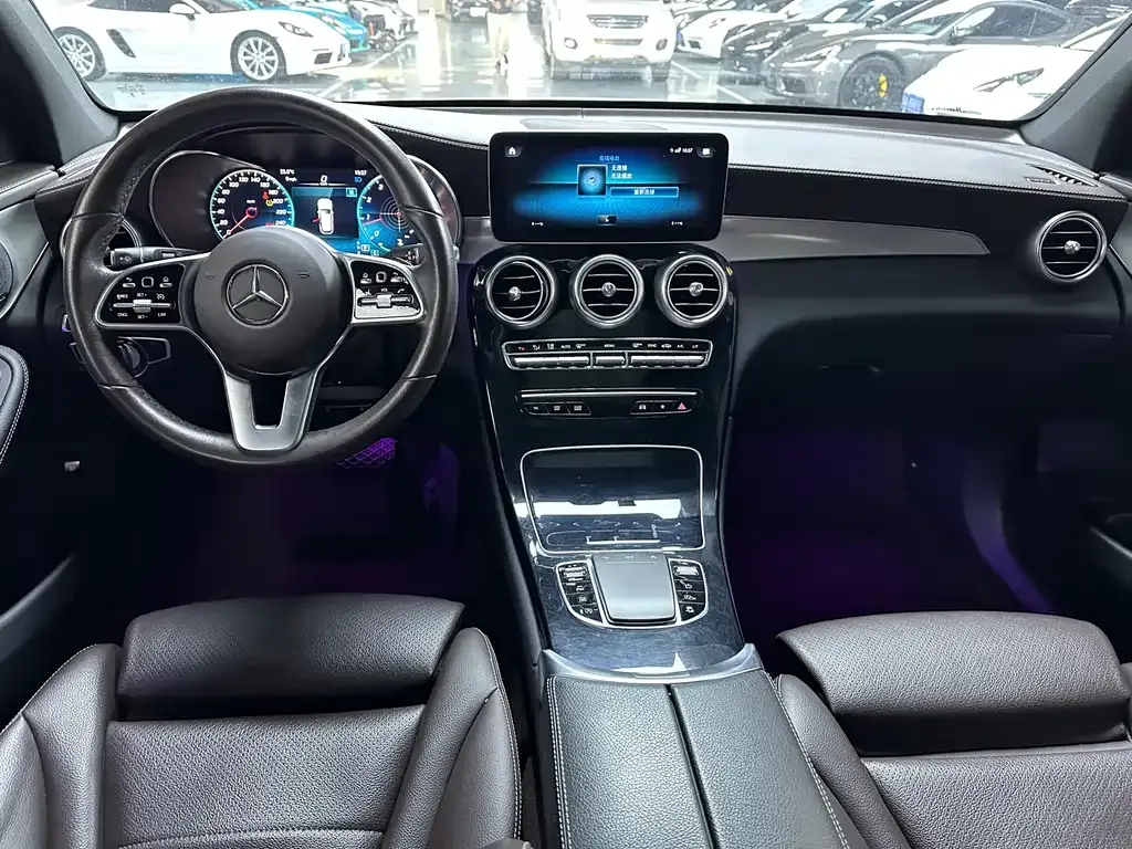 Mercedes-Benz GLC — фото 9