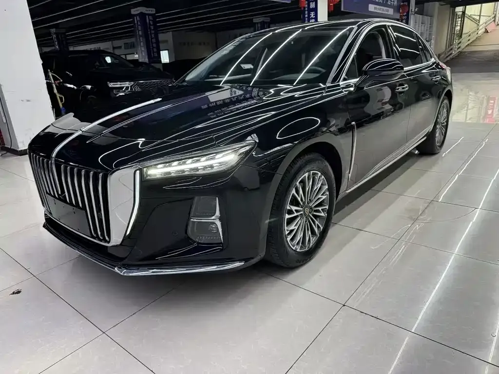 Hongqi H5 — фото 1