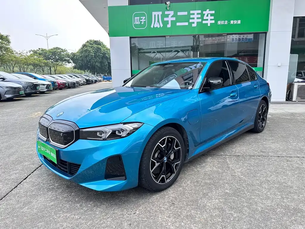 BMW i3 — фото 1