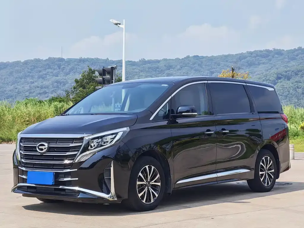 GAC Motor Trumpchi M8 — фото 1