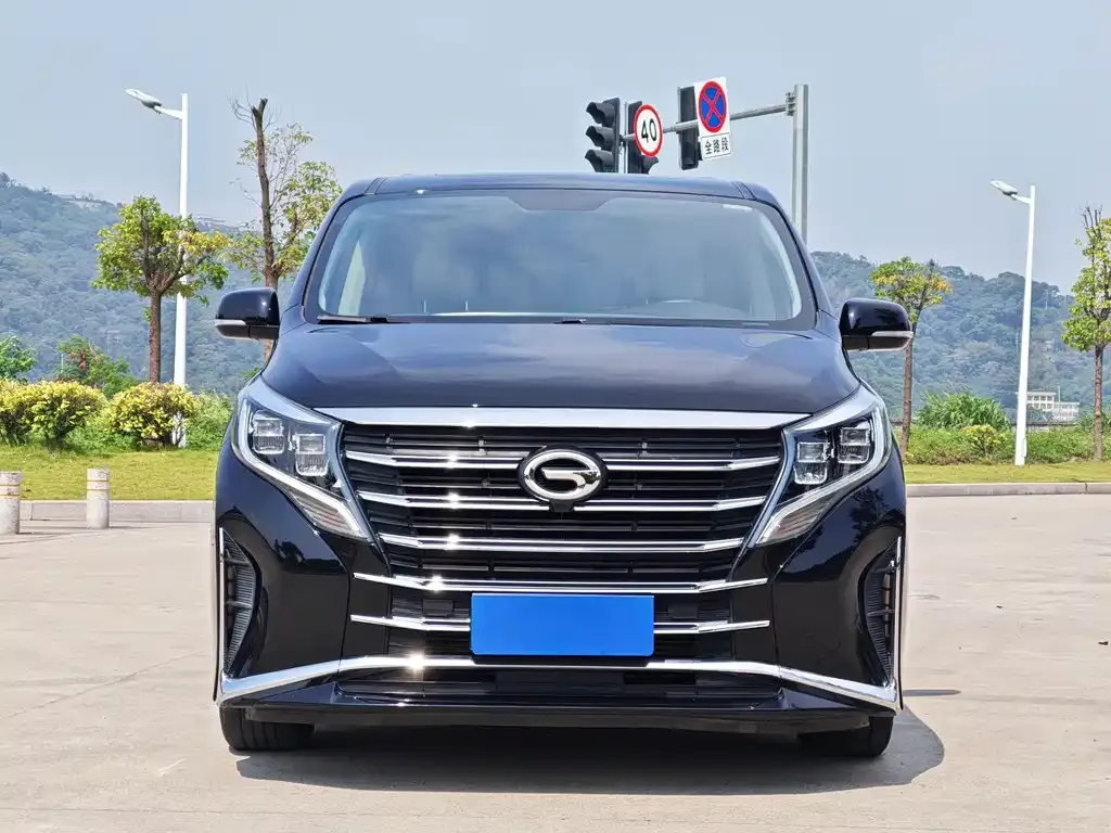 GAC Motor Trumpchi M8 — фото 4