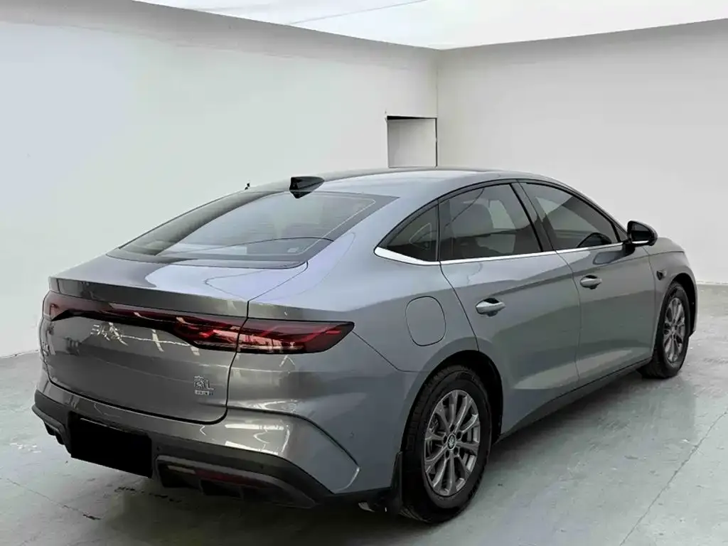 BYD Qin L — фото 3