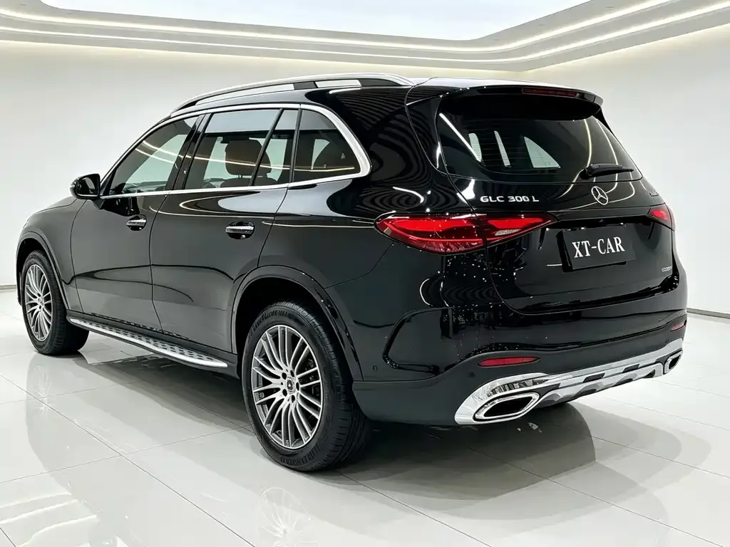 Mercedes-Benz GLC — фото 7