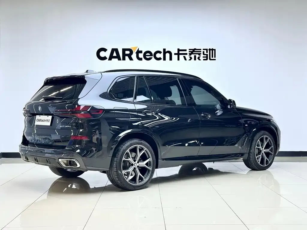 BMW X5 — фото 10