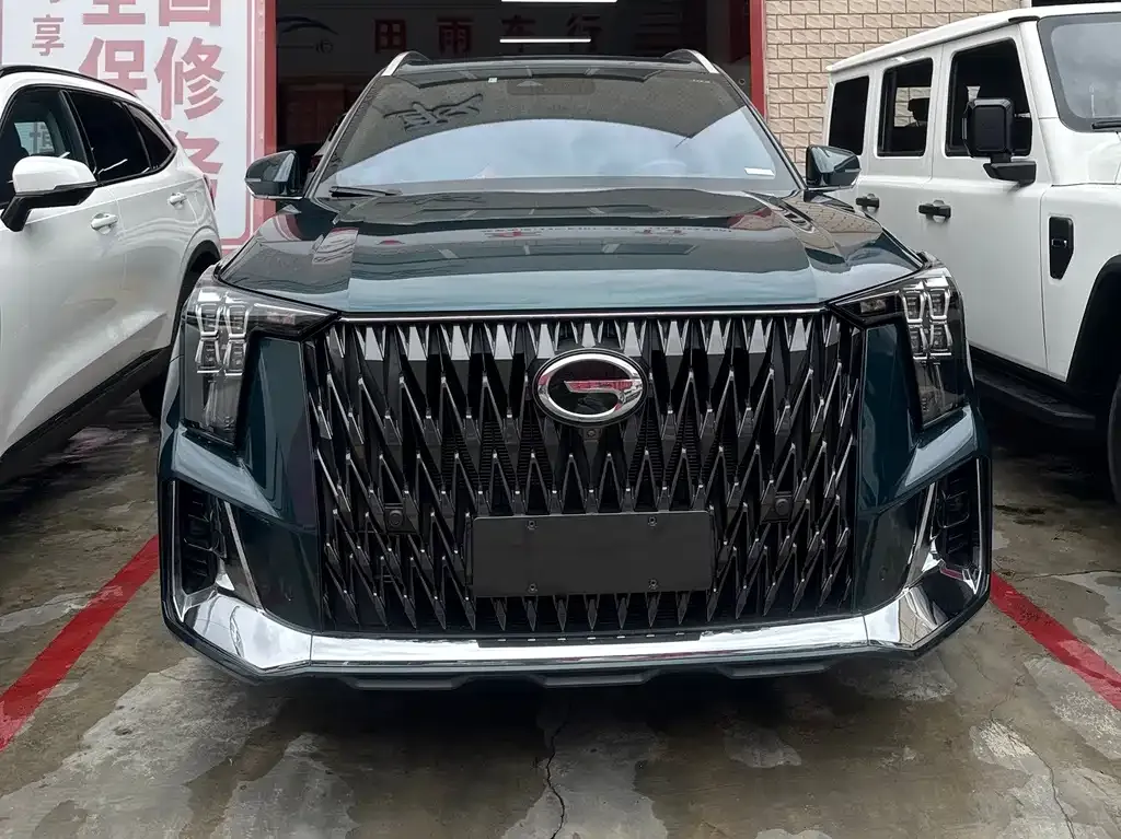 GAC Motor Trumpchi GS8 — фото 7