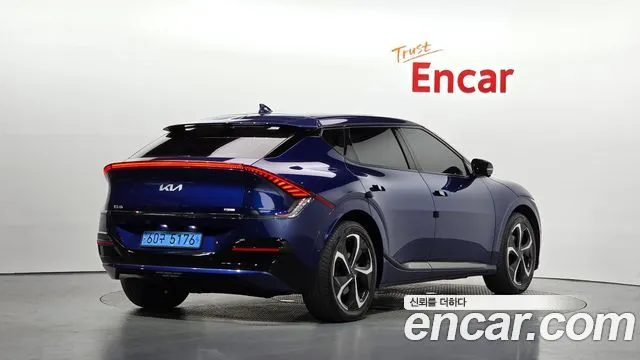 Kia EV6 — фото 5