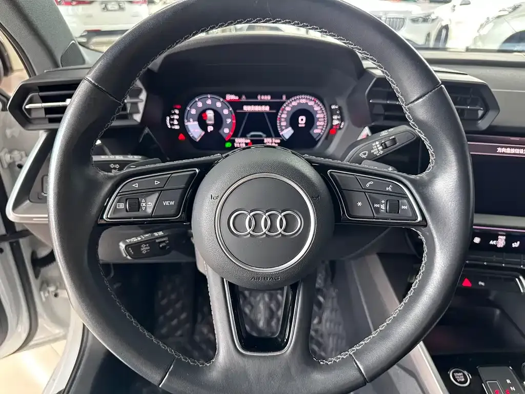 Audi A3 — фото 5