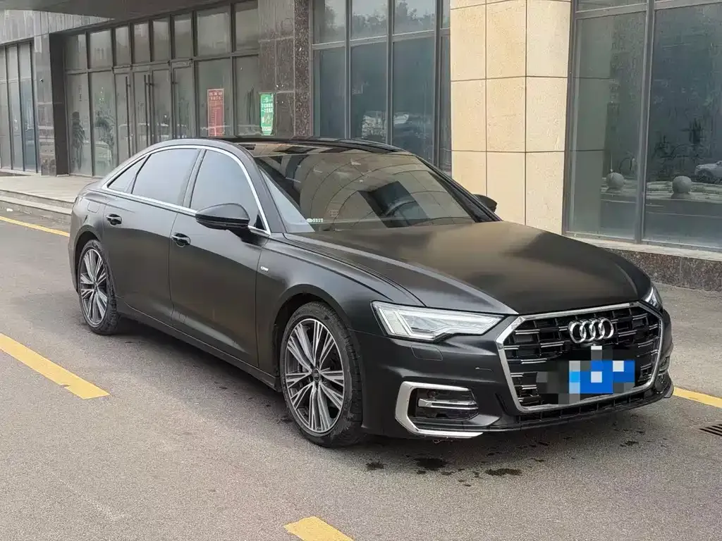 Audi A6L — фото 6
