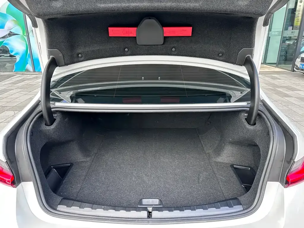 BMW i3 — фото 2
