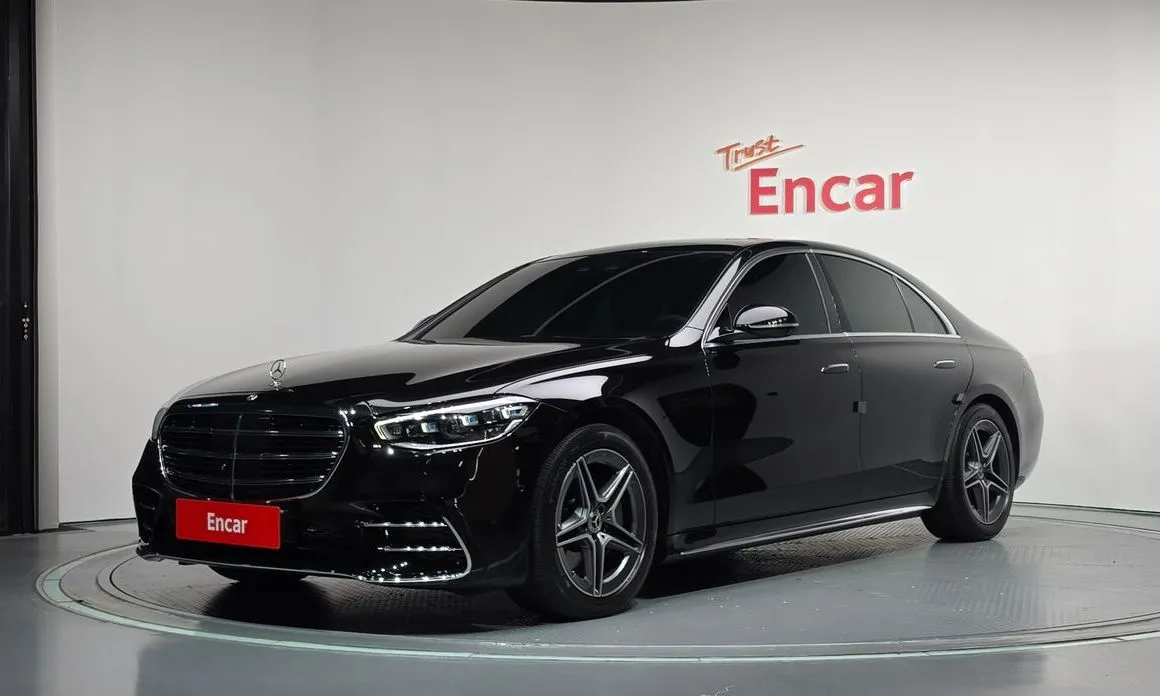 Mercedes-Benz S-Class — фото 1