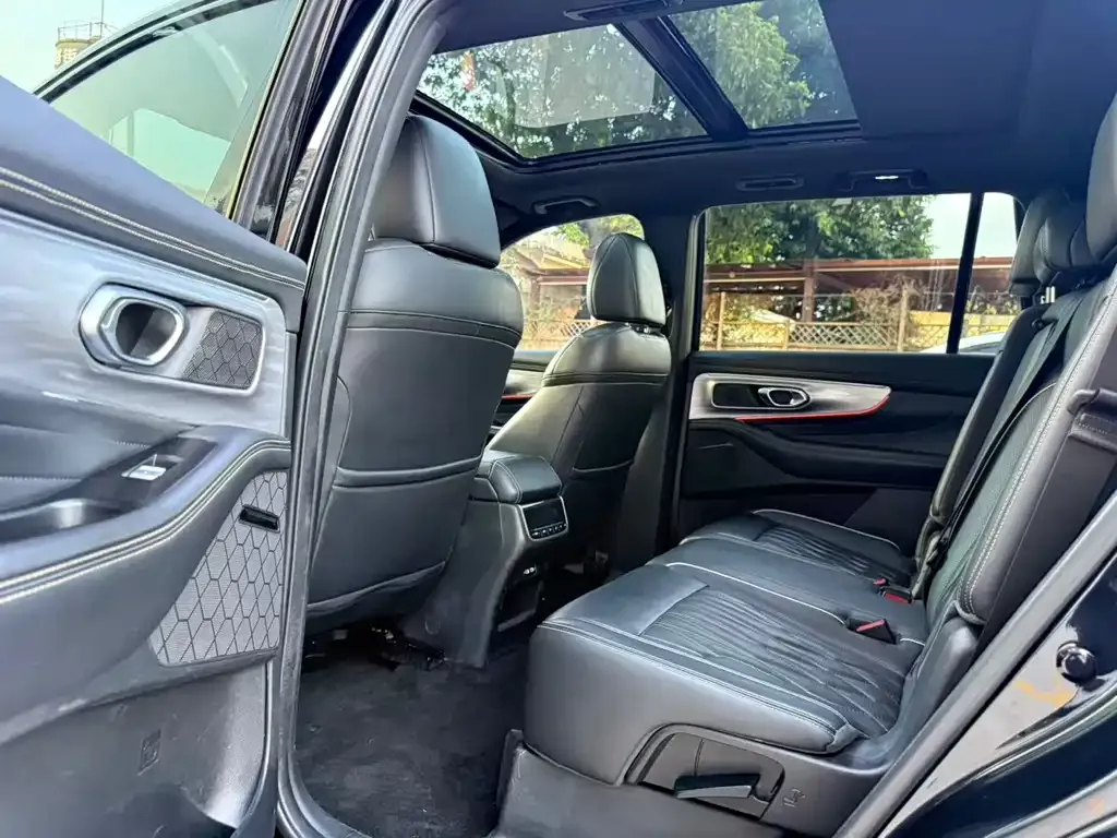 GAC Motor Trumpchi GS8 — фото 8