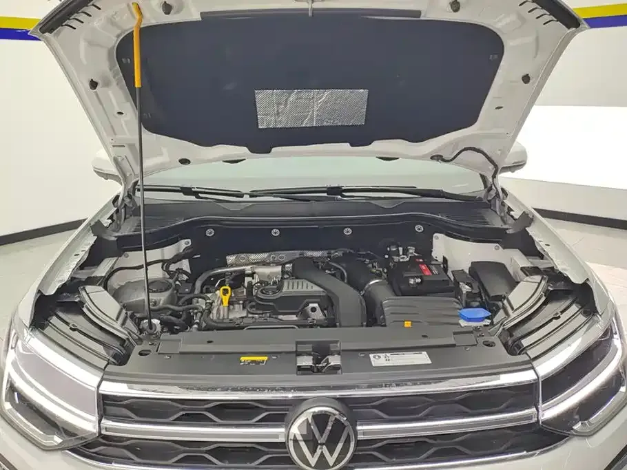 Volkswagen Tharu — фото 9