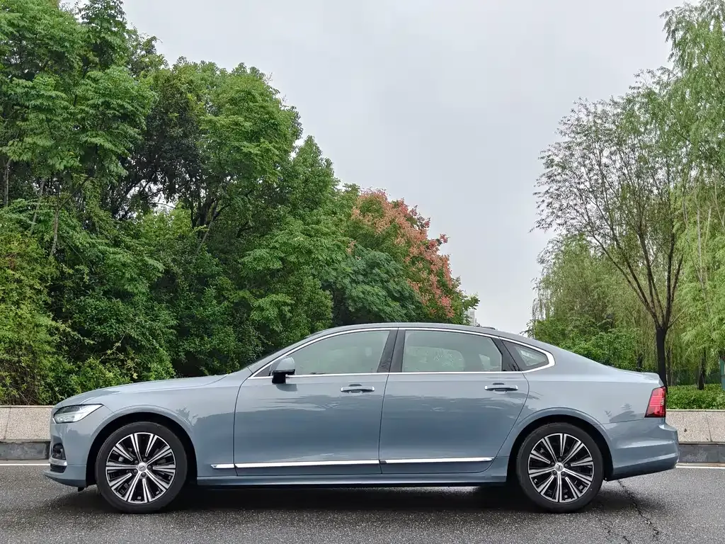 Volvo S90 — фото 8