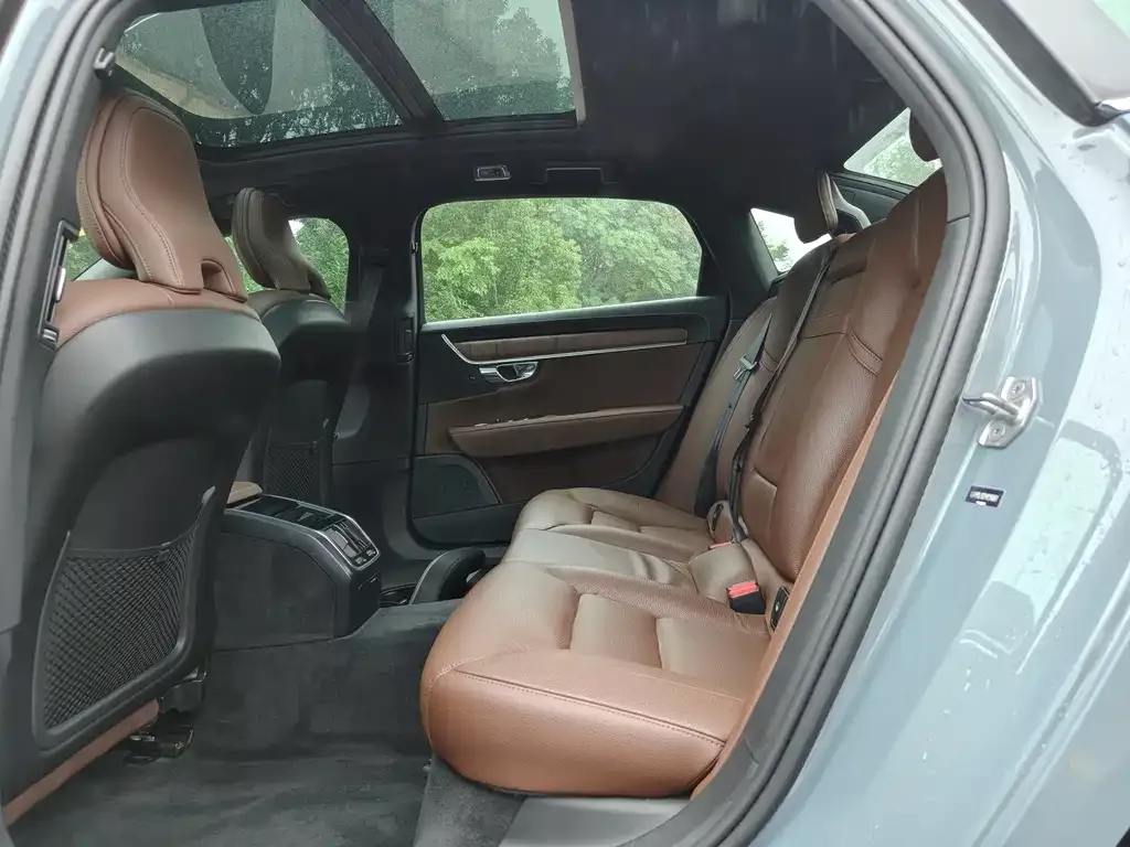 Volvo S90 — фото 2