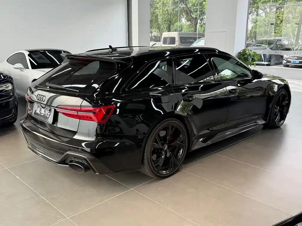 Audi RS 6 — фото 9