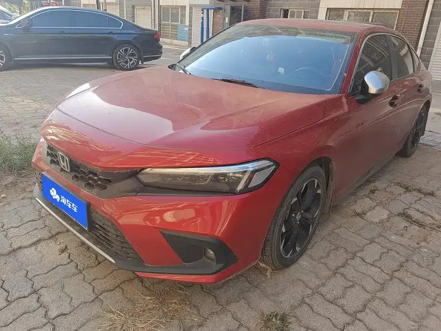 Honda Civic — фото 1