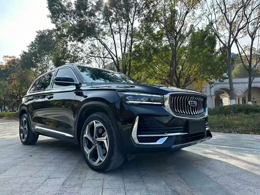 Geely Xingyue L — фото 9