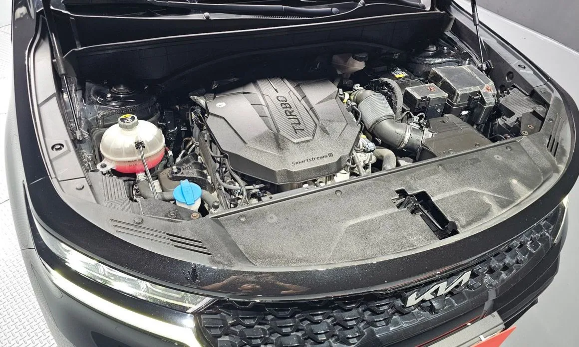 Kia Sorento — фото 10