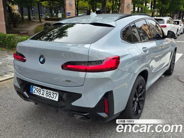 BMW X4 — фото 10