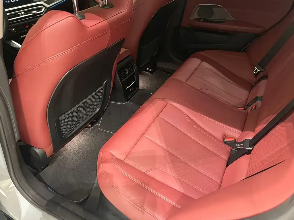 BMW i4 — фото 2