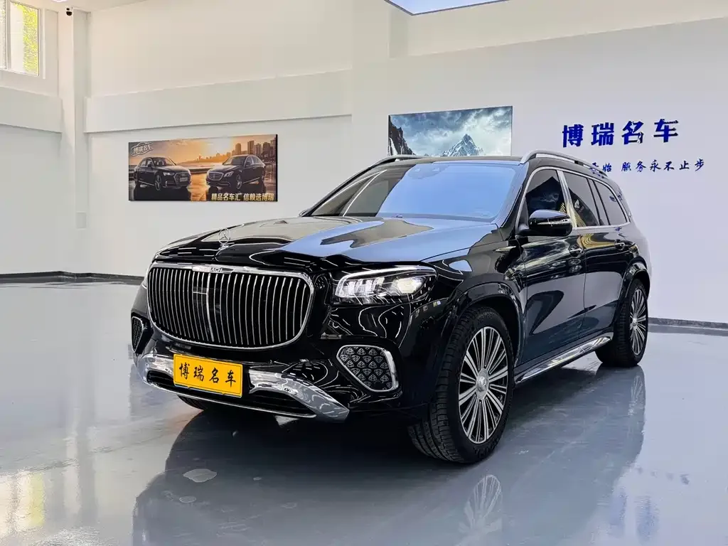 Mercedes-Benz GLS — фото 1