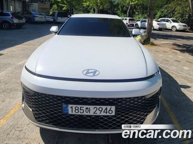 Hyundai Grandeur — фото 1