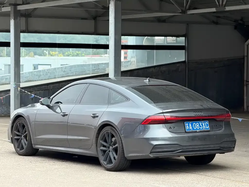 Audi A7 — фото 5
