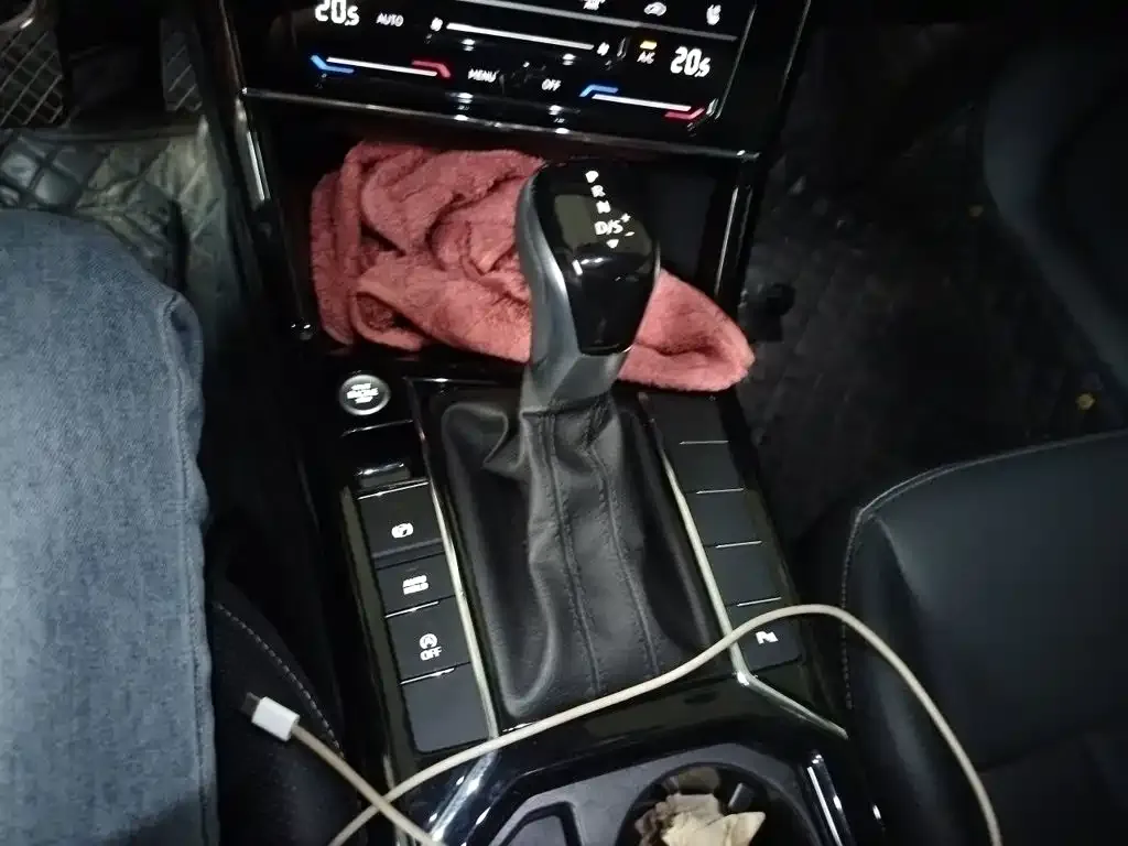 Volkswagen Passat — фото 9