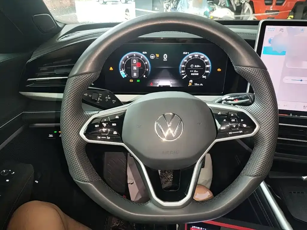 Volkswagen Passat — фото 3