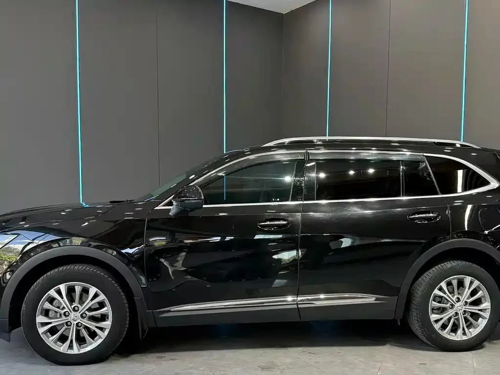 Buick Envision Plus — фото 4
