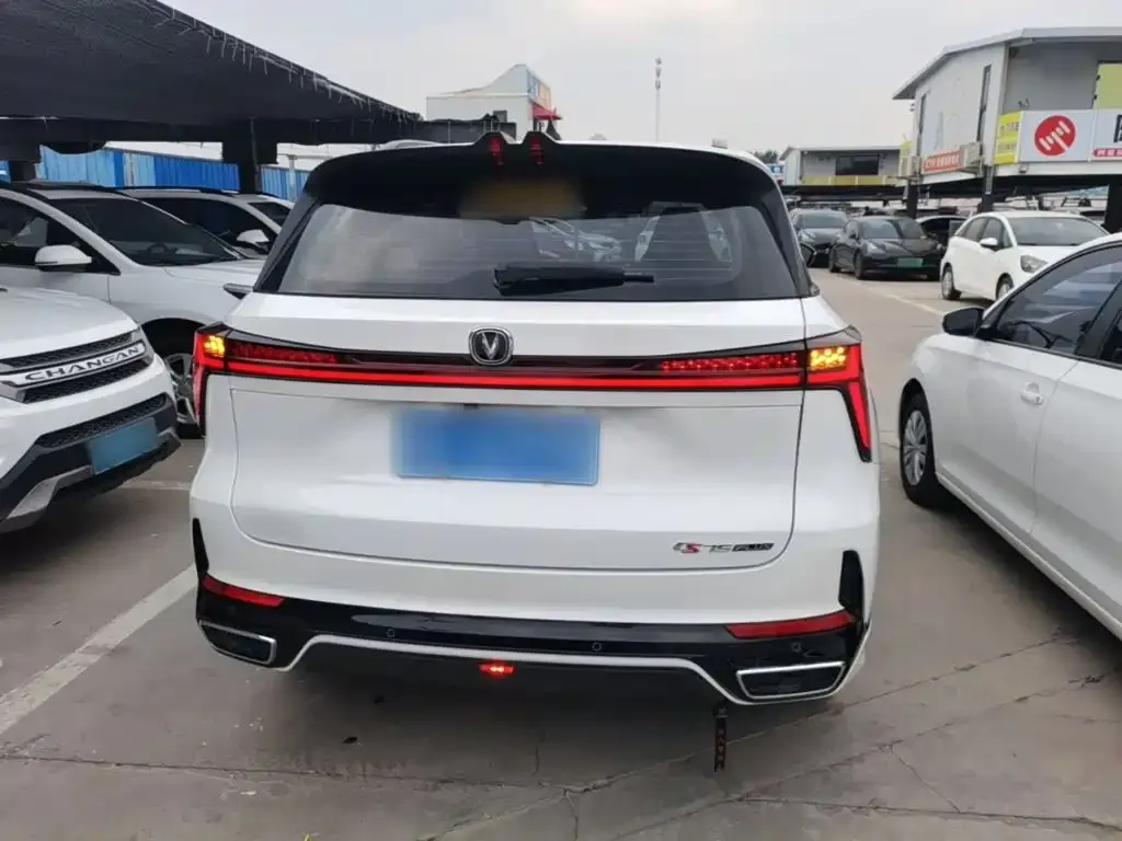 Changan CS75 PLUS — фото 4