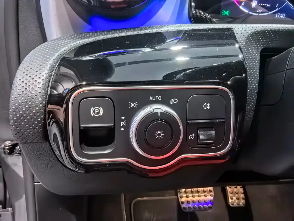 Mercedes-Benz A-Class AMG — фото 8