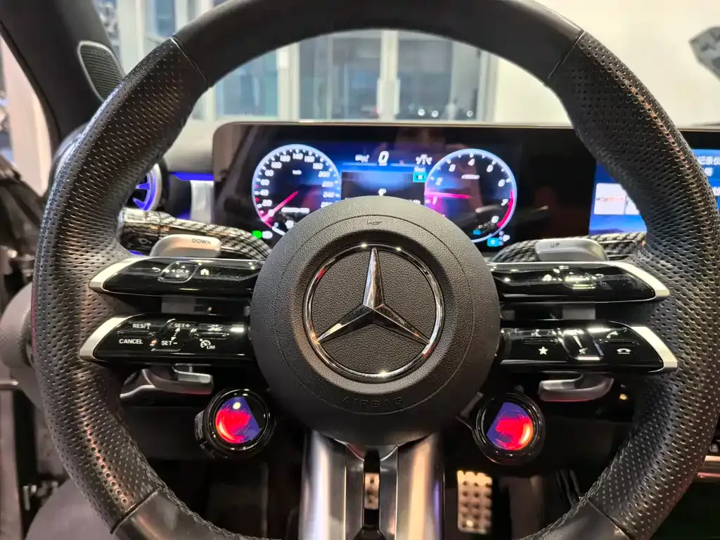 Mercedes-Benz A-Class AMG — фото 3