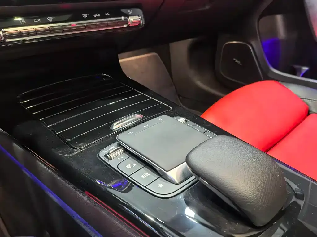 Mercedes-Benz A-Class AMG — фото 6