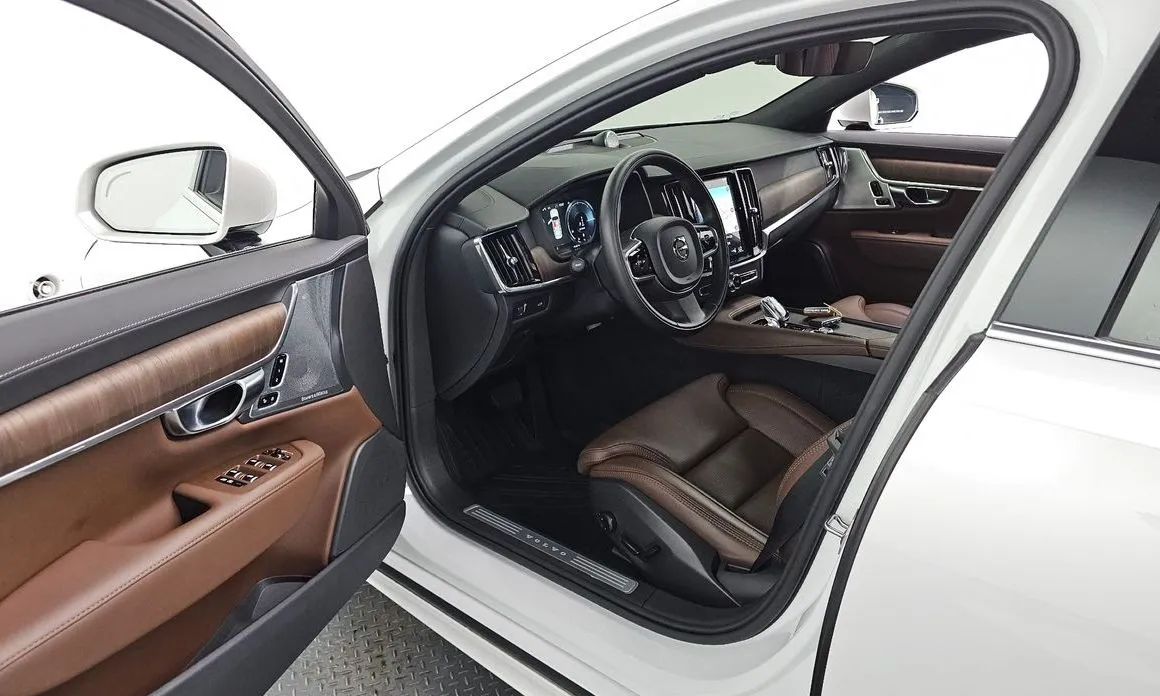 Volvo S90 — фото 9