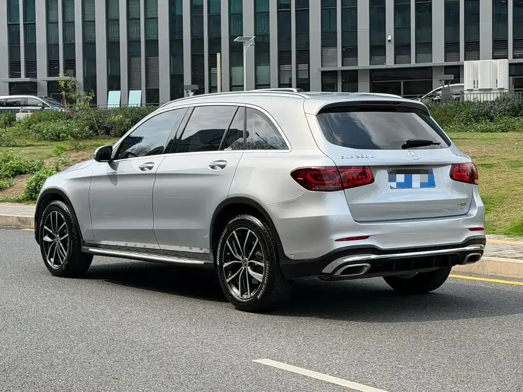 Mercedes-Benz GLC — фото 10