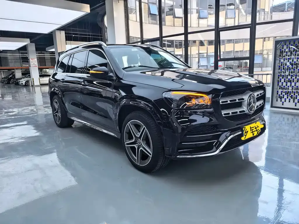 Mercedes-Benz GLS — фото 10