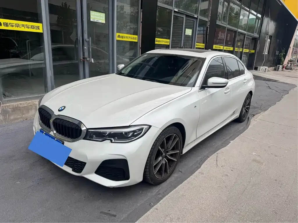 BMW 3 Series — фото 1