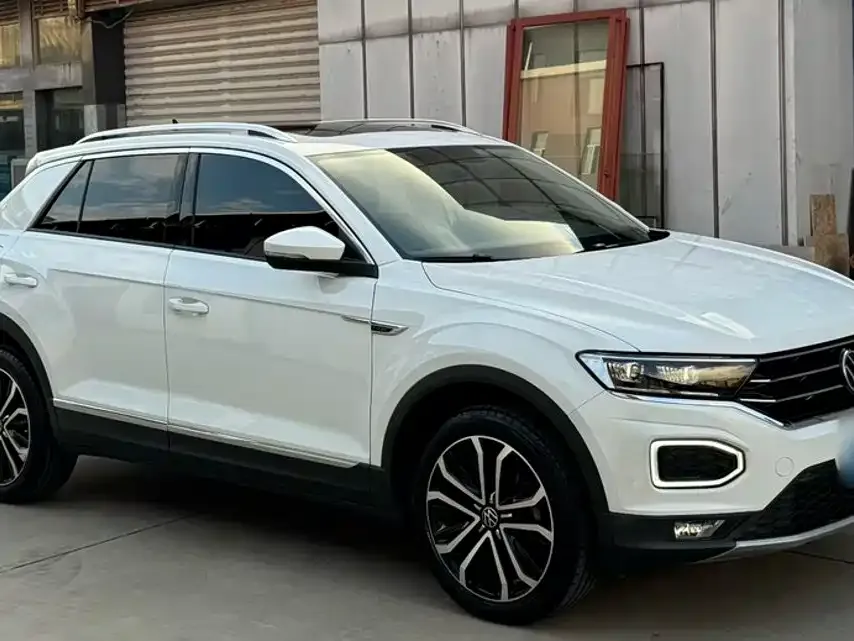 Volkswagen T-Roc — фото 4