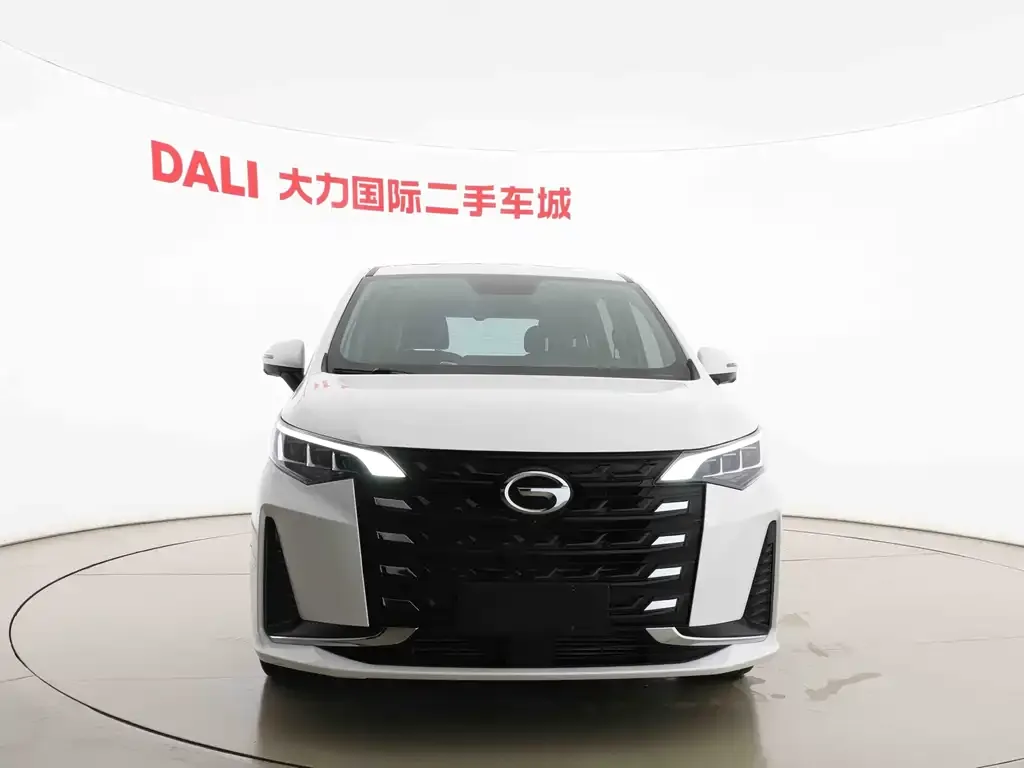 GAC Motor Trumpchi M6 — фото 6