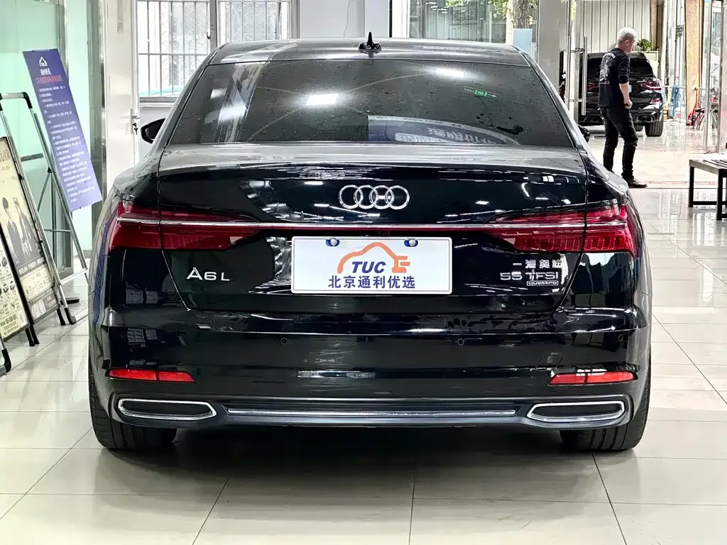 Audi A6L — фото 9