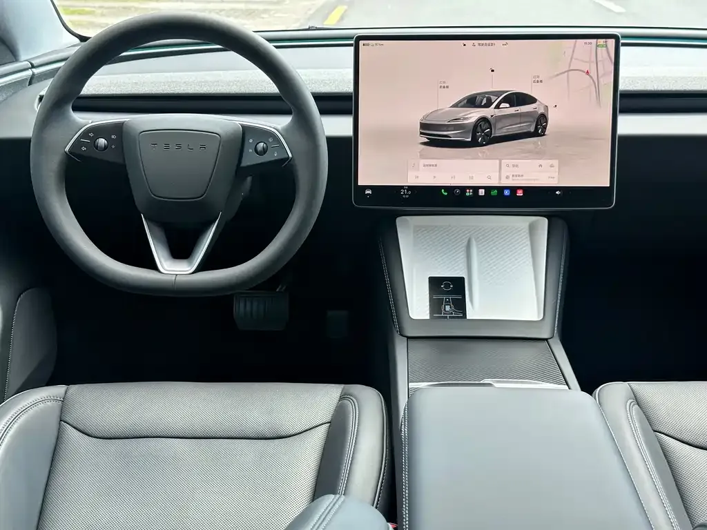 Tesla Model 3 — фото 7