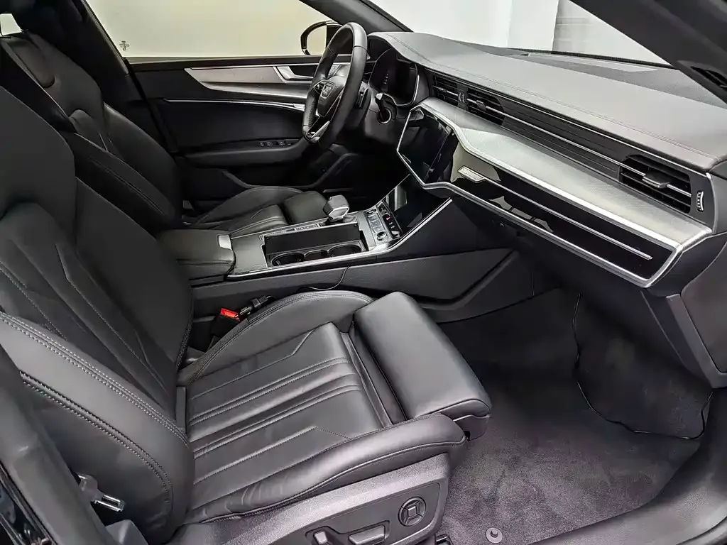 Audi A7 — фото 9