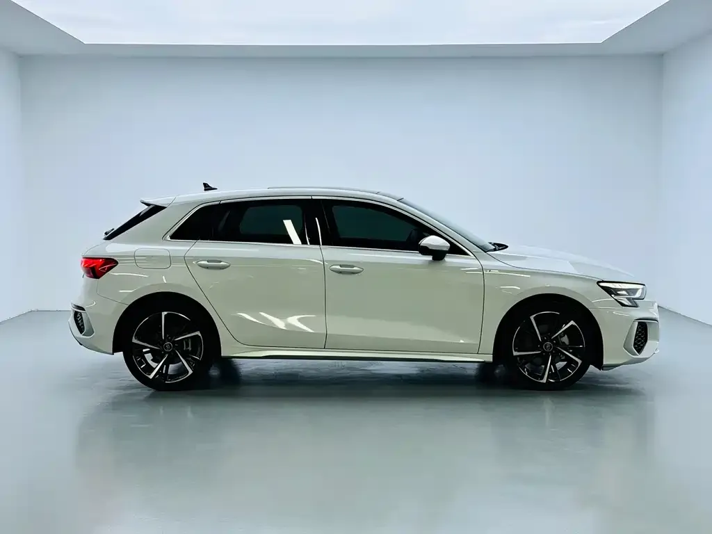 Audi A3 — фото 8