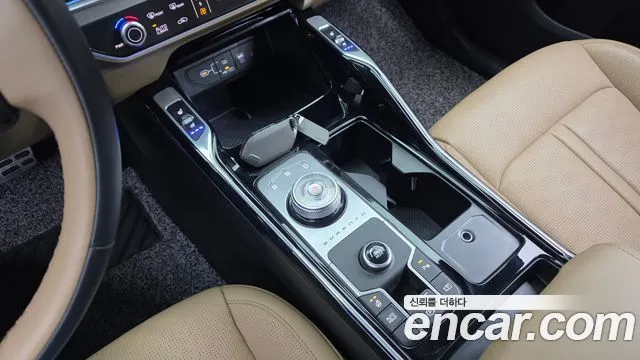 Kia Sorento — фото 9
