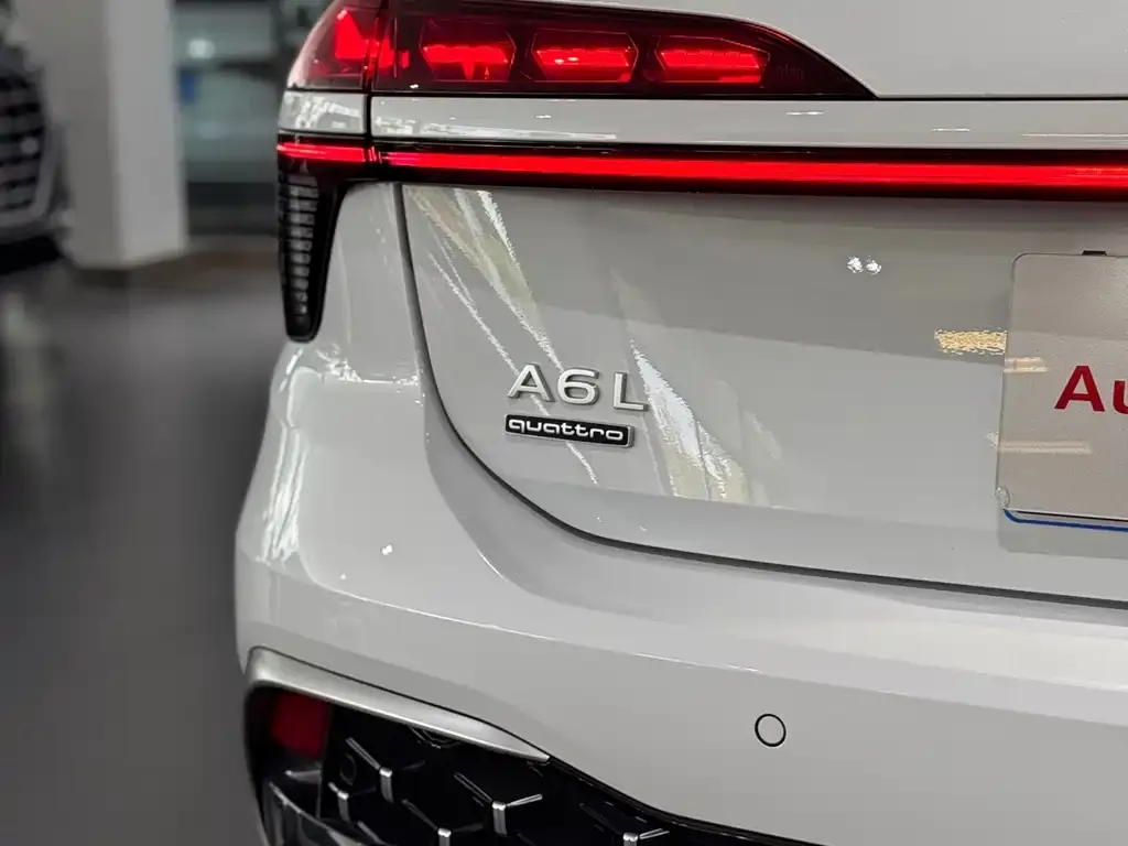 Audi A6L — фото 3