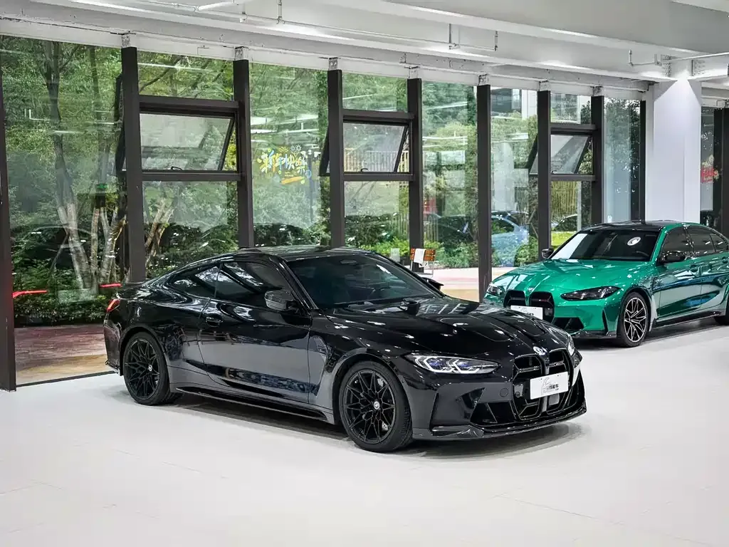 BMW M4 — фото 2