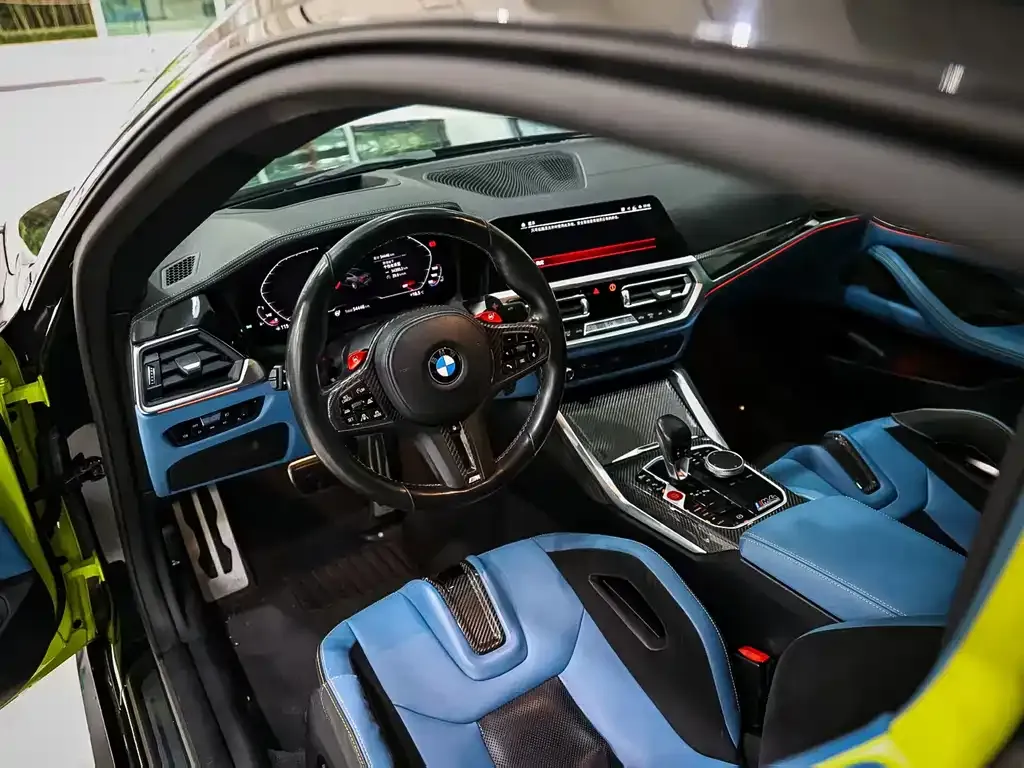 BMW M4 — фото 10