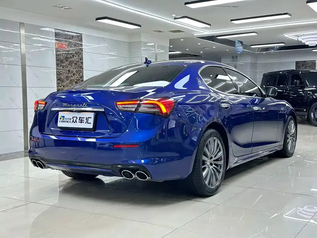 Maserati Ghibli — фото 9