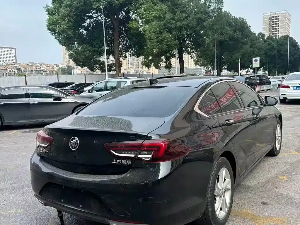 Buick Regal — фото 9